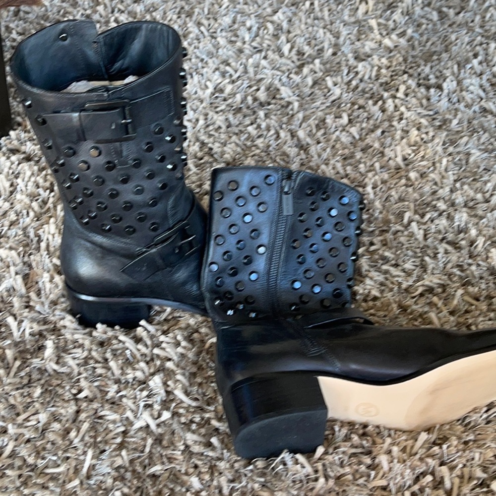 Michael K women’s boots